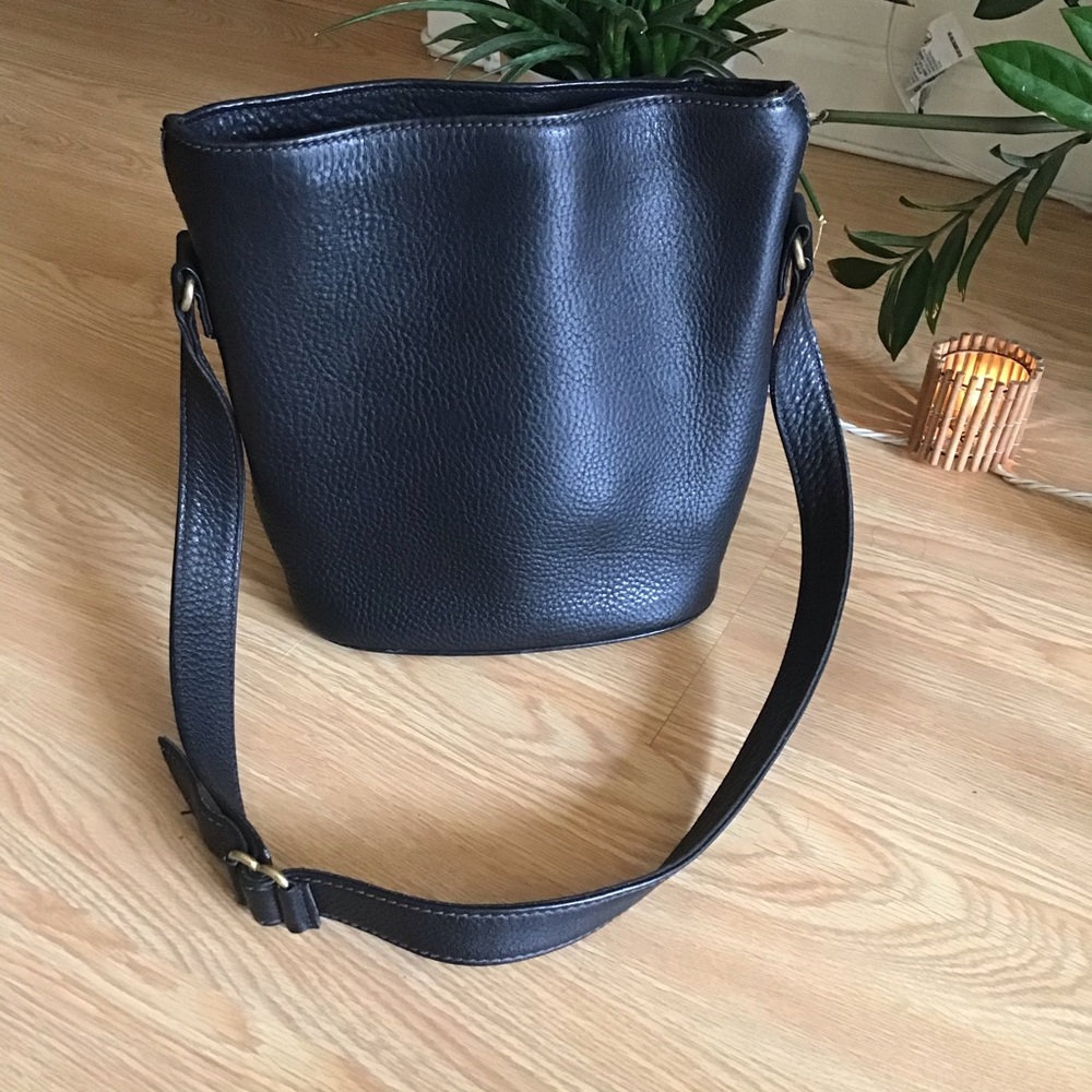 Vintage Coach pebbled leather bucket bag in black